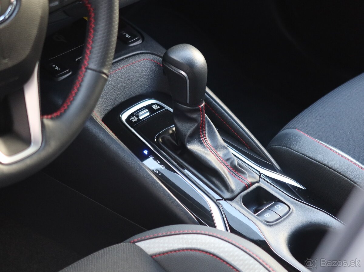 Corolla 2.0 GR SPORT, kúpená v SR, len 9900km,v záruke - 11