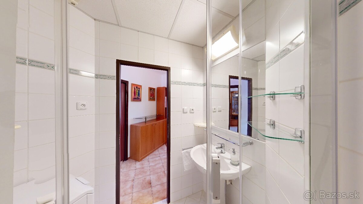 Ihneď voľný udržiavaný 4-izbový byt s lodžiou, 78 m2, Furča - 11