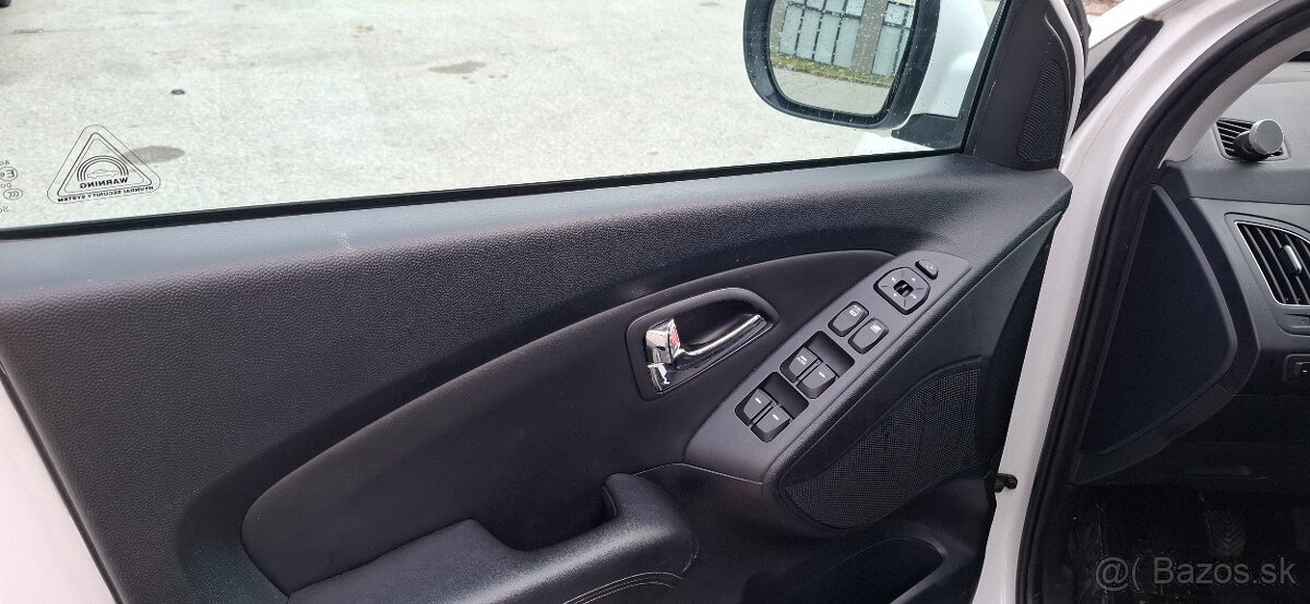 Hyundai ix35 2.0 Crdi 100 KW 4x4 - 11