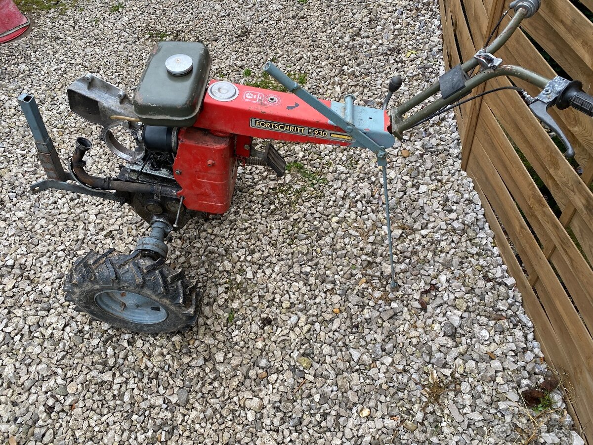 Malotraktor Fortschritt 3ks. - 11