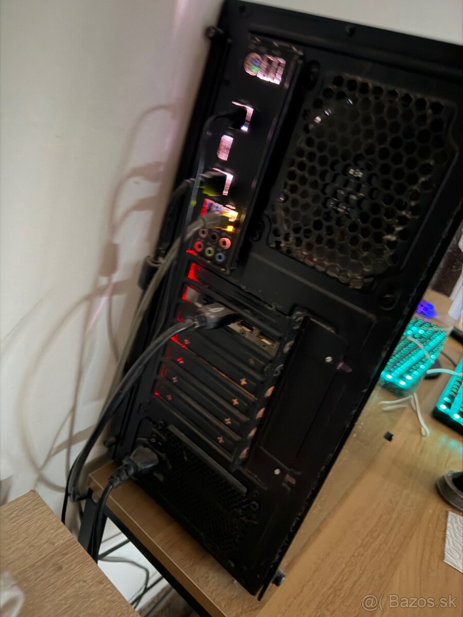 Herný PC + príslušenstvo - 11