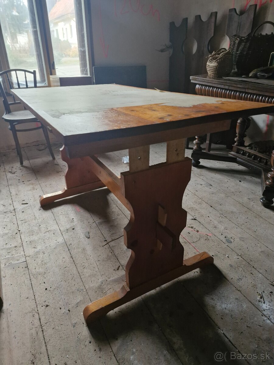 Starožitnosti. Starožitné skrine, stoly, obrazy, stoličky - 11