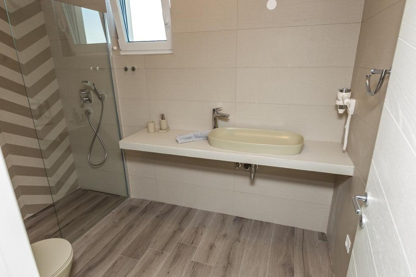 Chorvátsko-Luxusná vila s bazénom a výhľadom na more - 11