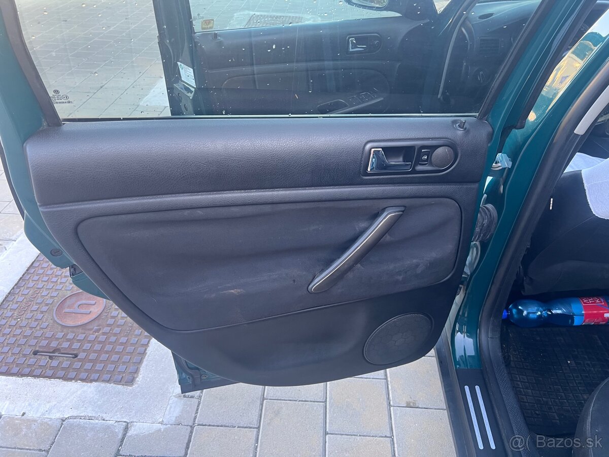 Vw passat B 5,5 1.9 TDI 96kw - 11