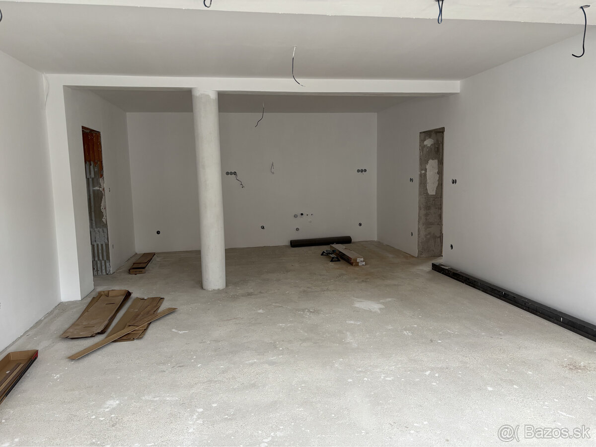 4- izbová novostavba s vlastným pozemkom a prístupom, zabezp - 11