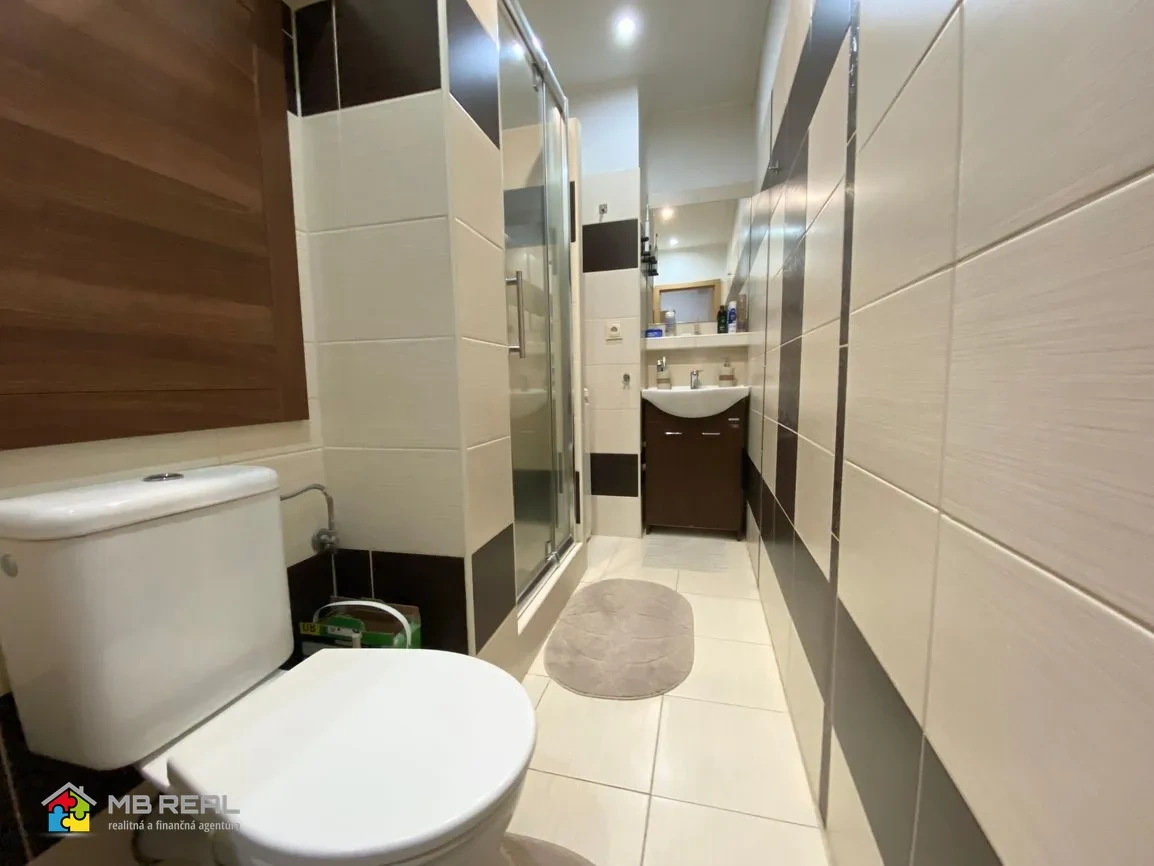 REZERVOVANÉ - Dvojizbový byt, Zvolen, sídlisko Sekier, 68 m2 - 11