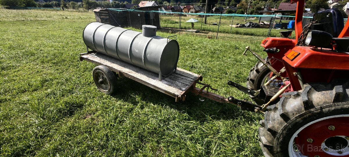 Vlečka za traktor - 11