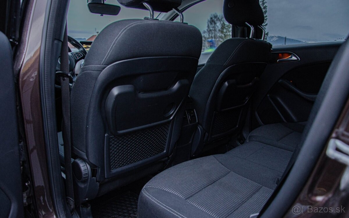 Mercedes-Benz B trieda 180 d - 11