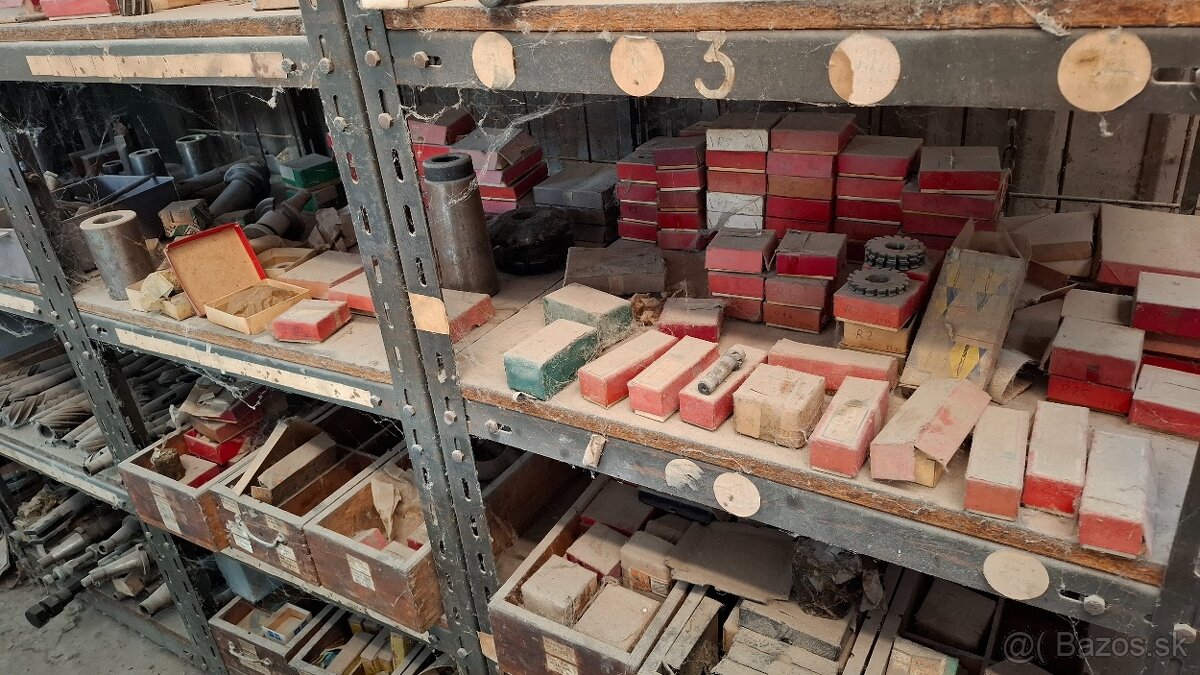 Sústružnícke nože, frézy, vrtáky - 11