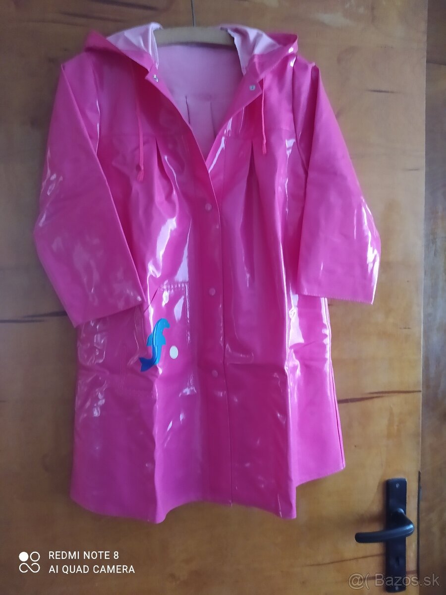 dětské deštníčky, kostýmy, teplákovka - 11