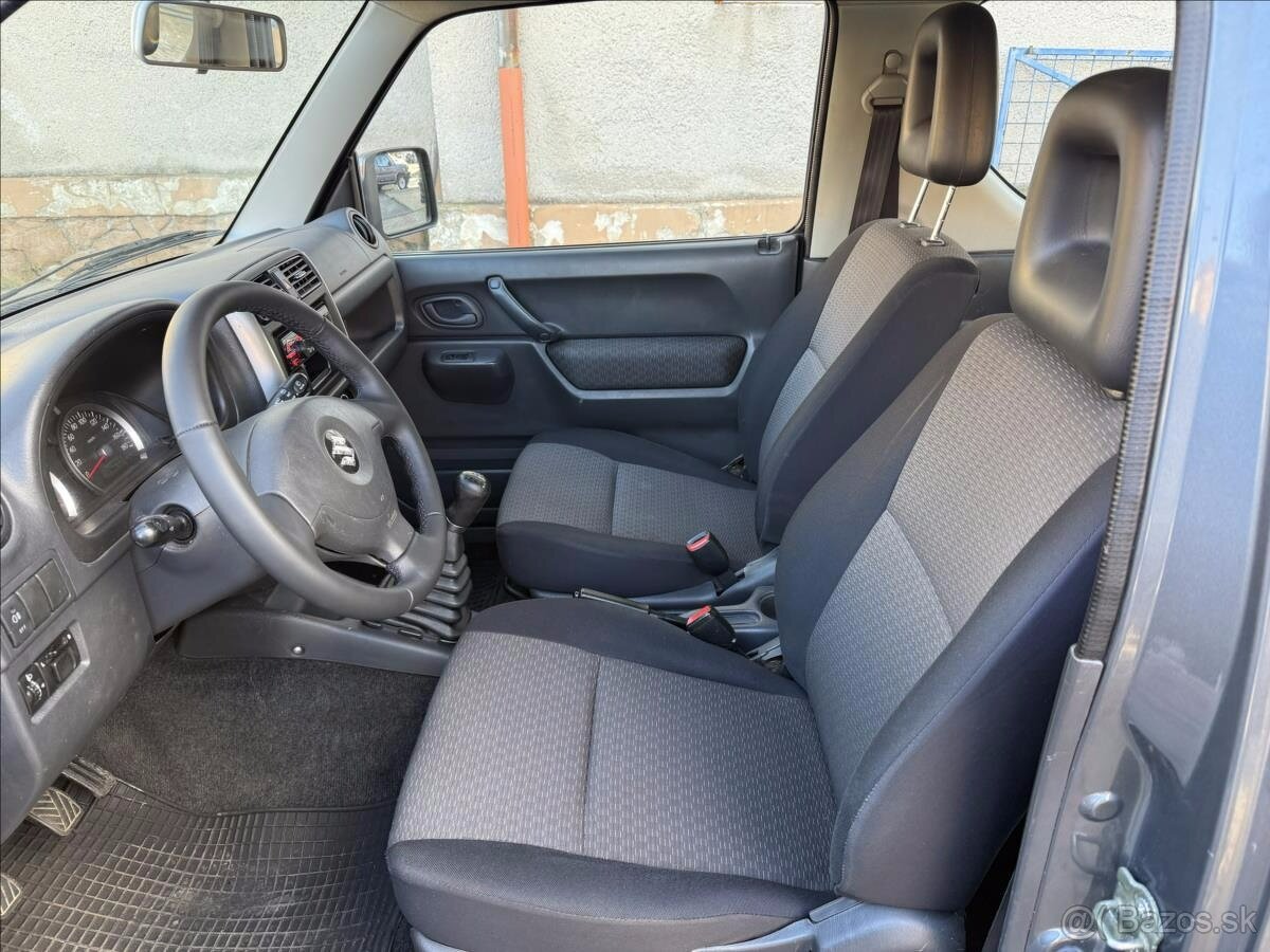 Suzuki Jimny 1.3 62kW 2006 146011km Po starším majiteli. - 11