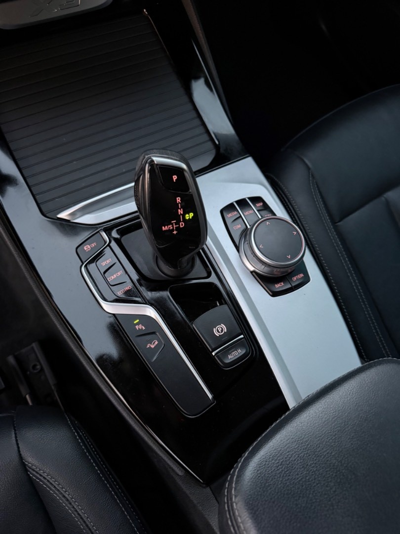 BMW X3 2.0d x-Drive A/T X-line Edition - 11