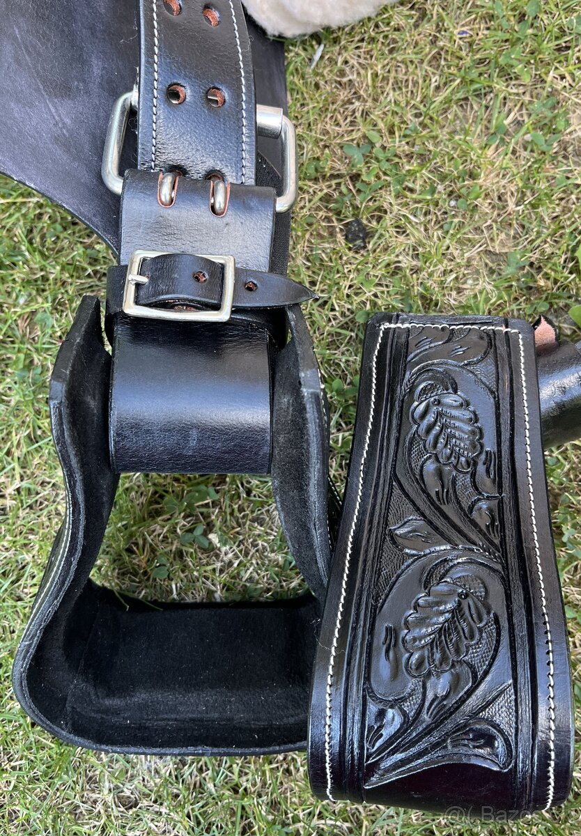 Westernový sedlový komplet 15) černé Floral - 11
