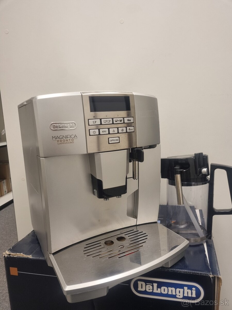 DeLonghi MAGNIFICA kávovar - 11