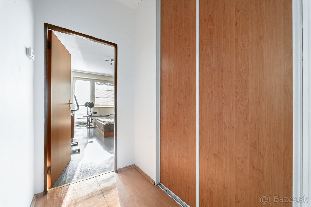 Átriový dom , Veľké Kapušany - 11