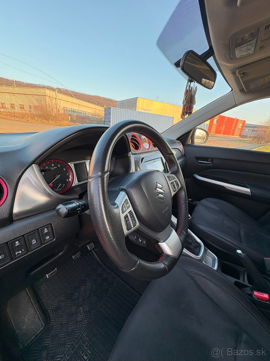 Suzuki Vitara S 1.4 BoosterJet Elegance 2WD - 11