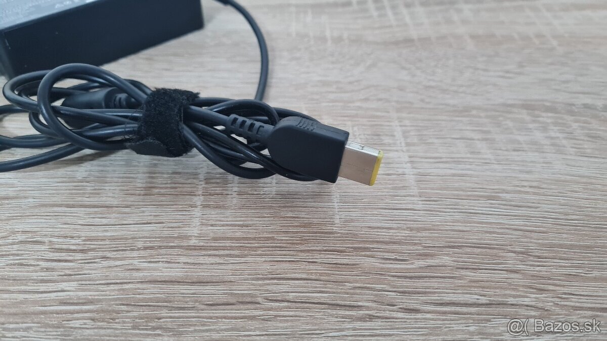 Lenovo nabijacka - 11