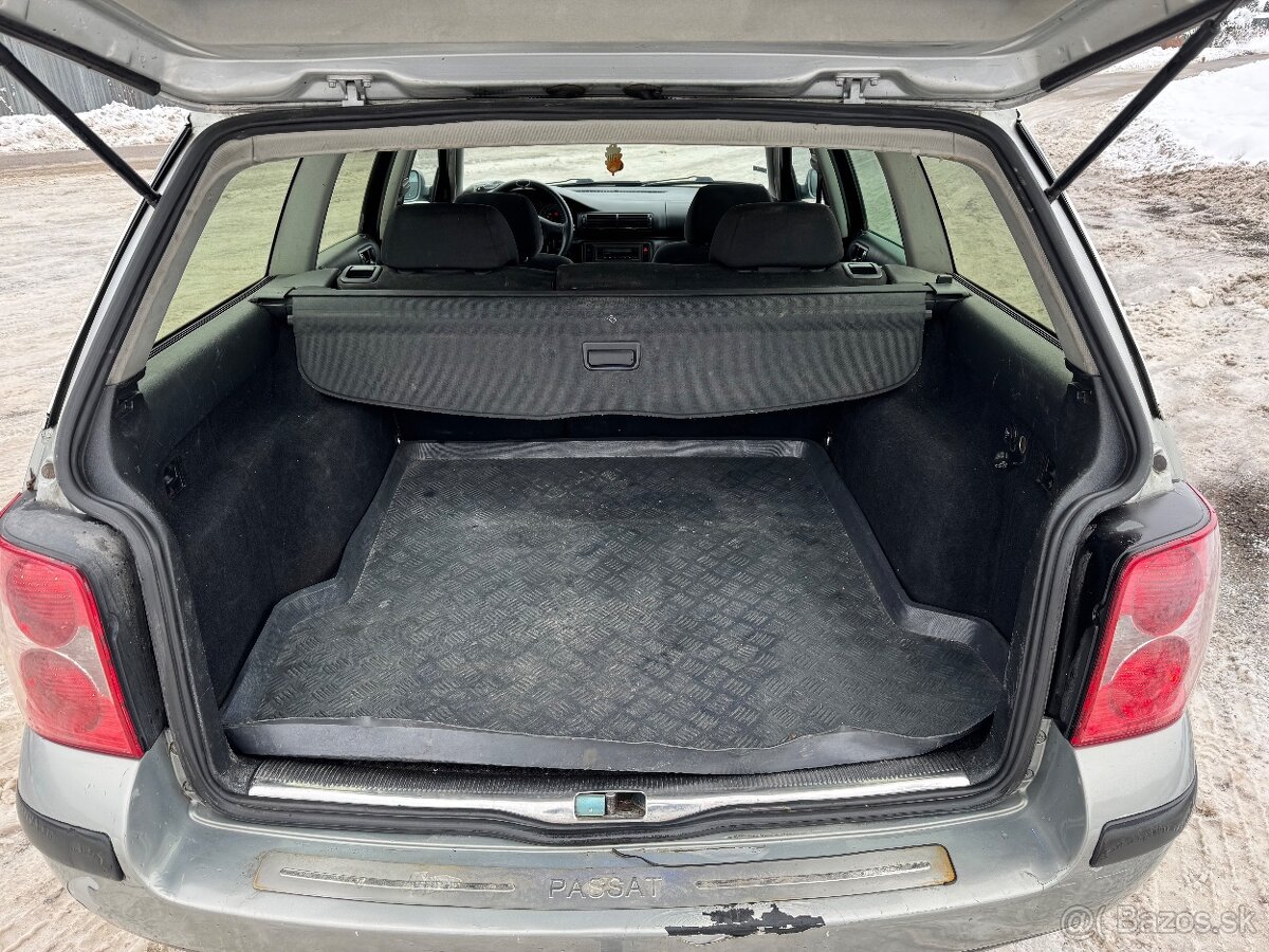 Predám VW Passat kombi B5.5 1.9tdi 4x4 ročník 2001 - 11