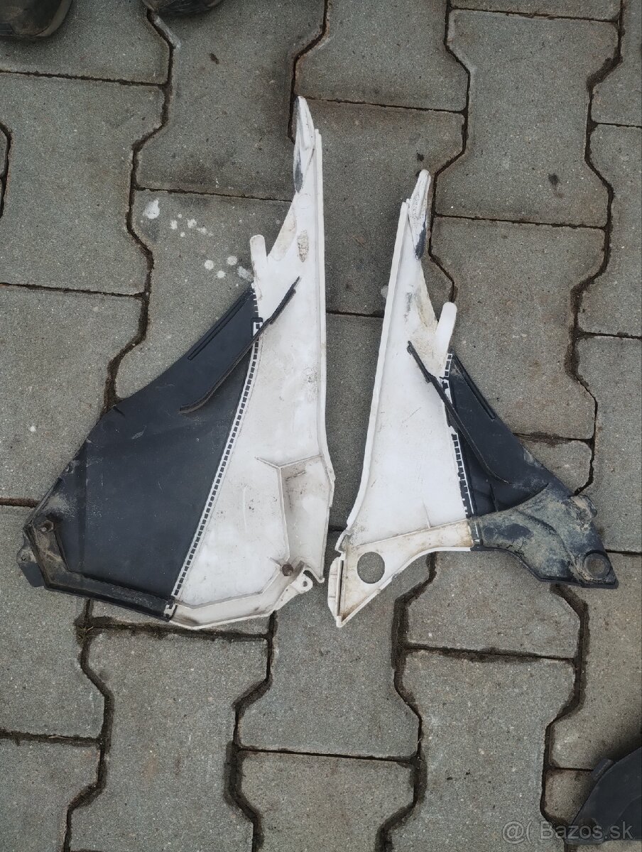 Plasty na KTM - 11