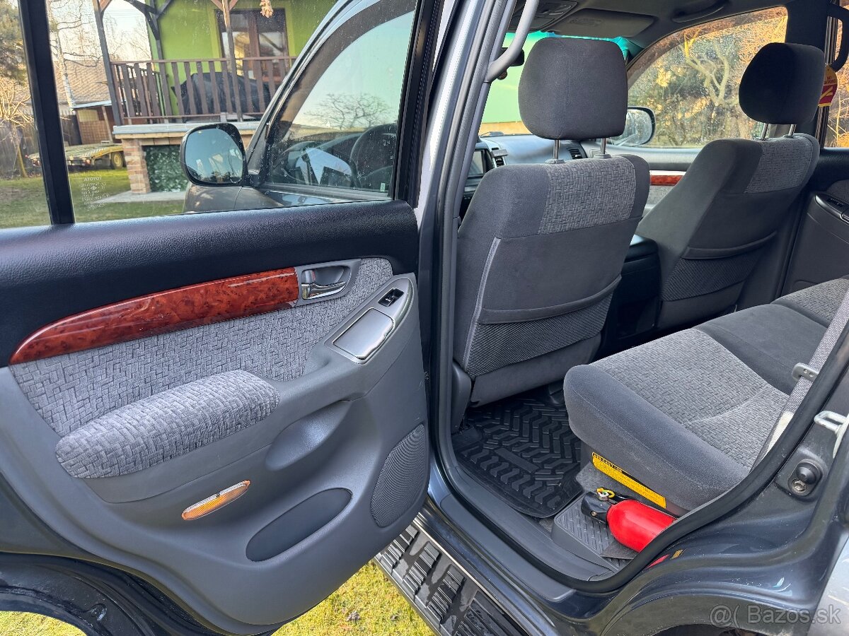 Toyota Land Cruiser 120 3.0 D-4D - 11