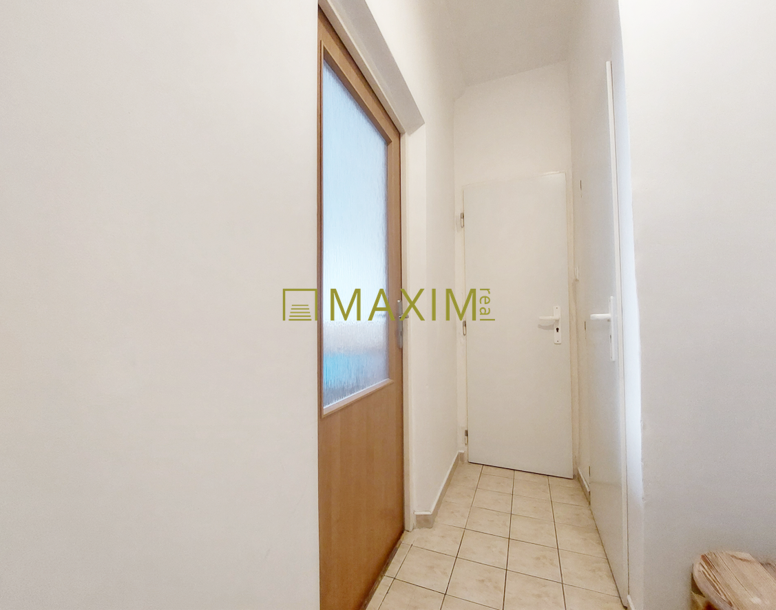 PRENÁJOM – 2 izbový byt na Zálužickej ulici v Bratislave - 11