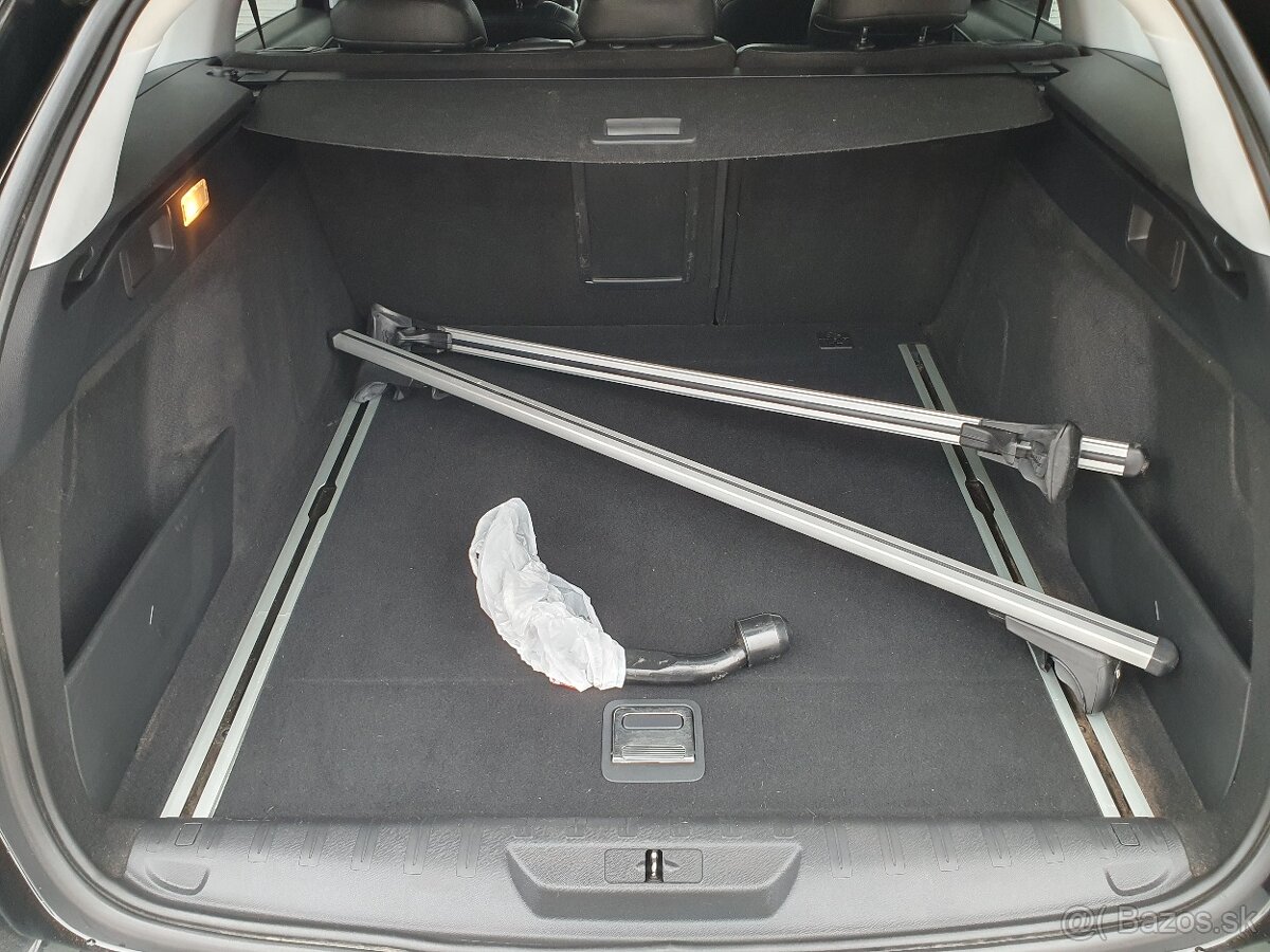 Peugeot 308 Break/SW 1.2 PureTech Allure EAT6 - 11