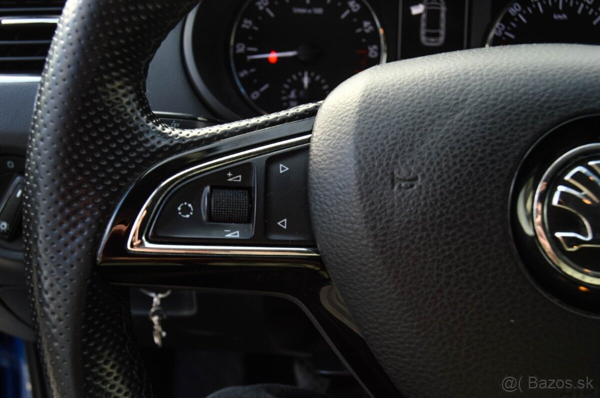 Škoda Octavia 3 Combi 2.0 TDI Elegance/Style - 11