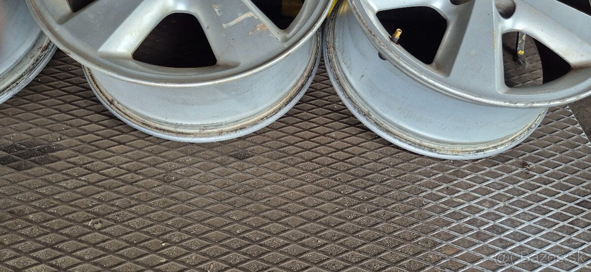 Predám 4ks hlinikové disky originál na FORD. - 11