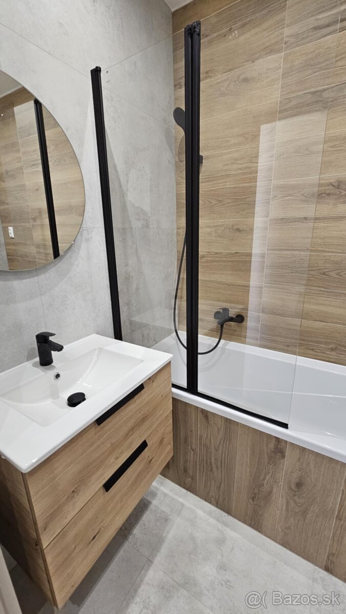 NOVINKA - 3 izbový byt ul. Južná trieda - NOVÁ REKONŠTRUKCIA - 11