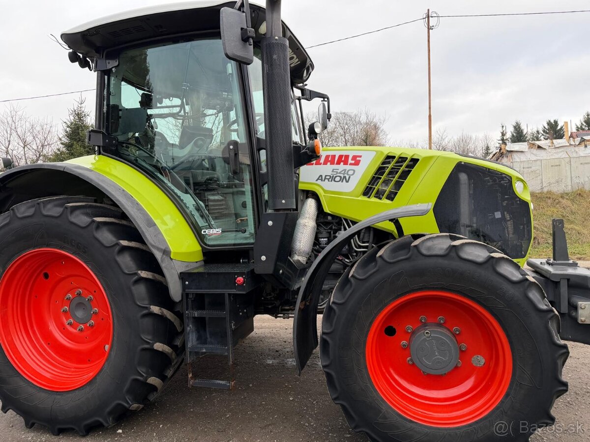 Claas Arion 540 rok výroby 2017 GPS velmi dobrý stav - 11