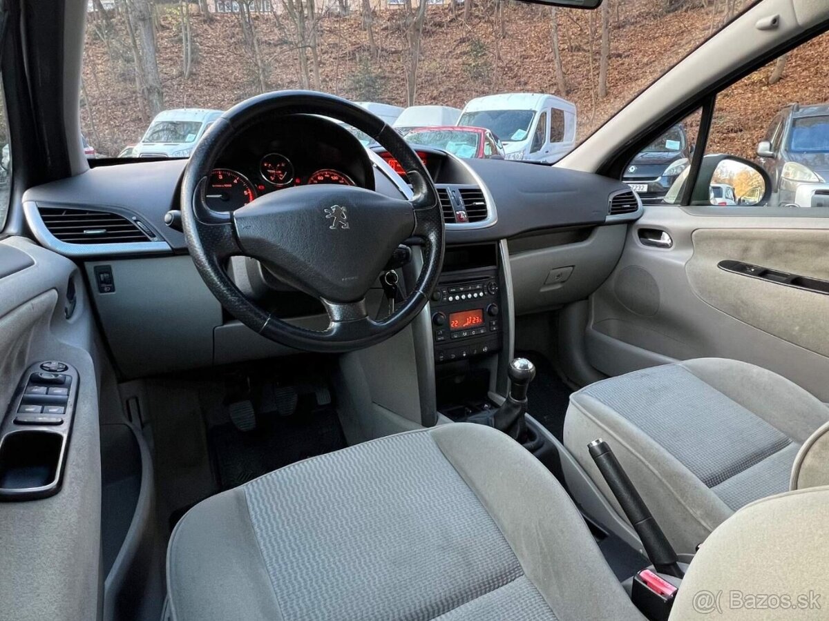 Peugeot 207 1.6 HDI 66 kW digi klima bez DPF nové ČR 2006 - 11