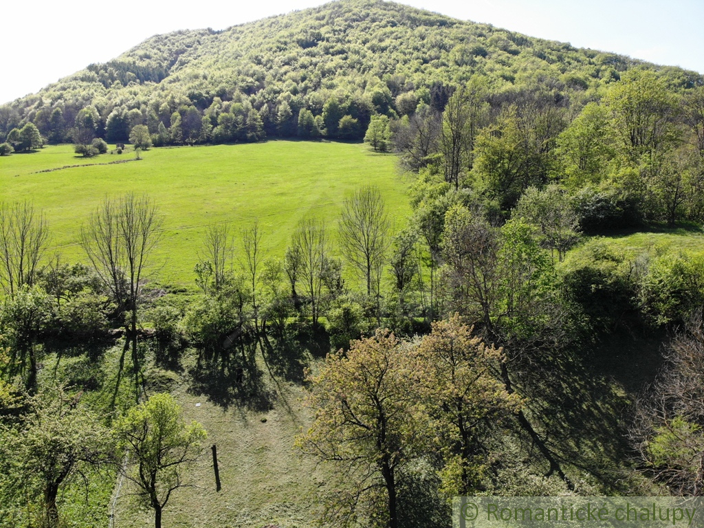 Ovocný sad s možnosťou výstavby s jedinečným výhľadom na - 11