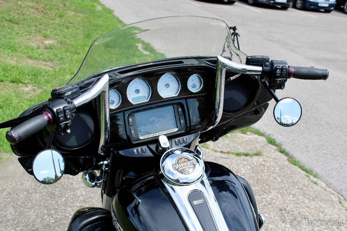 Harley Davidson Street Glide Custom - 11