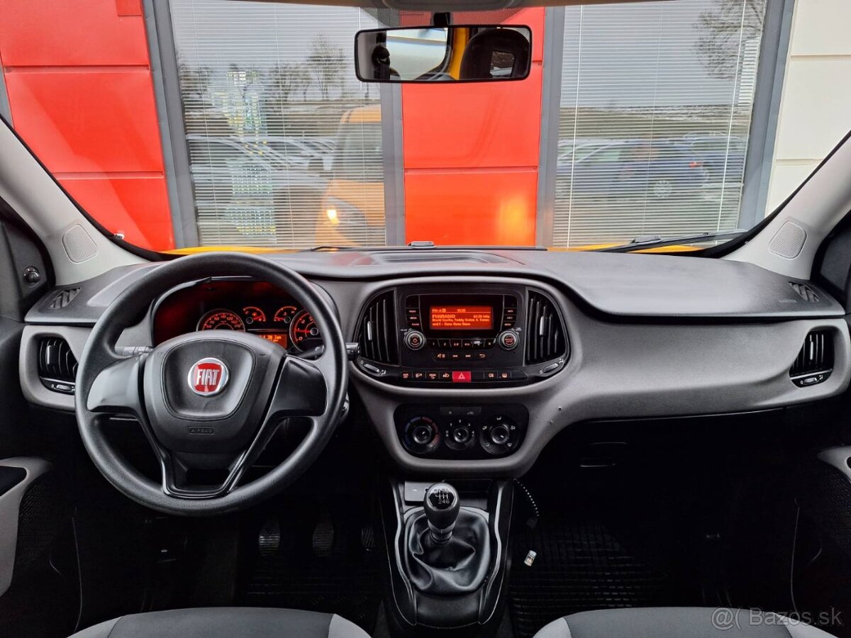 Fiat Dobló Cargo Combi 1.4 T-Jet Plus, 48 360km, SR - 11