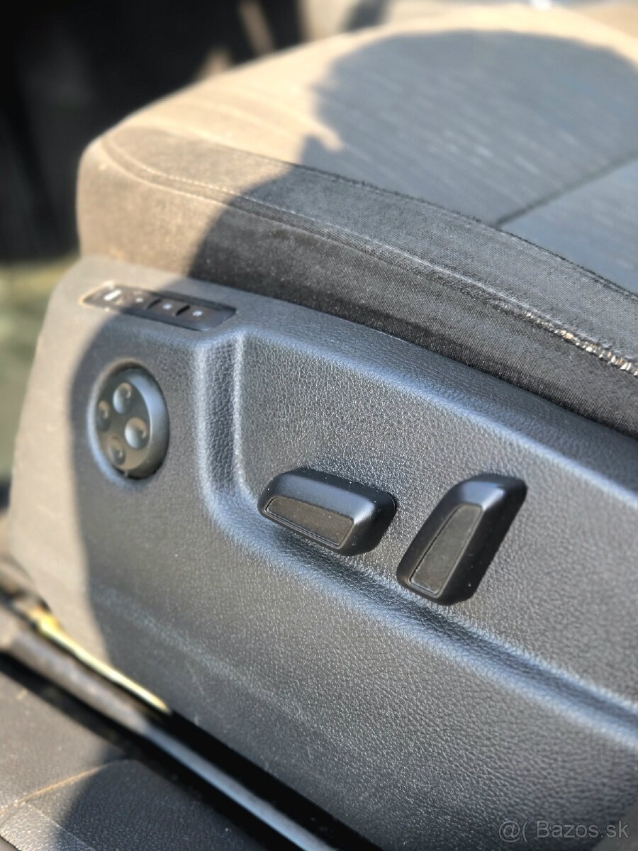 ŠKODA SUPERB 2 FACELIFT 2014 - 11