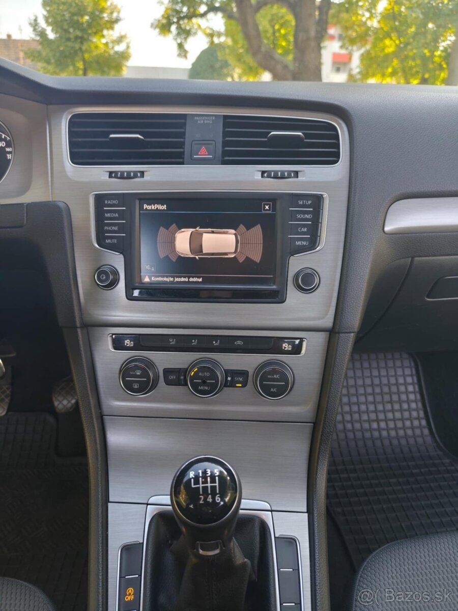 Volkswagen Golf 7 1.2 tsi 81kw Comfortline 2016 Slovenske - 11