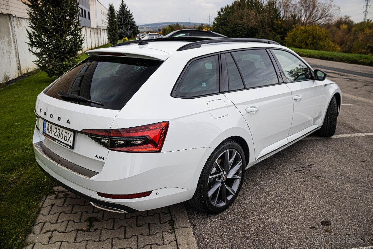 Škoda Superb Combi 2.0 TDI SCR Sportline 4x4 DSG White - 11