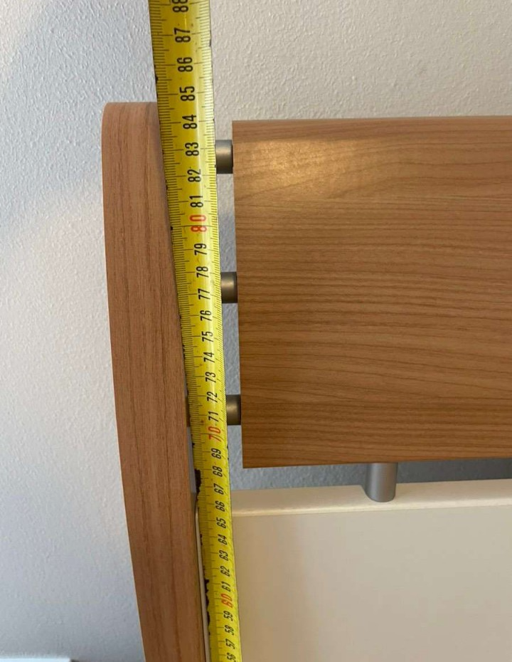 Manželská posteľ + nočné stolíky - 11