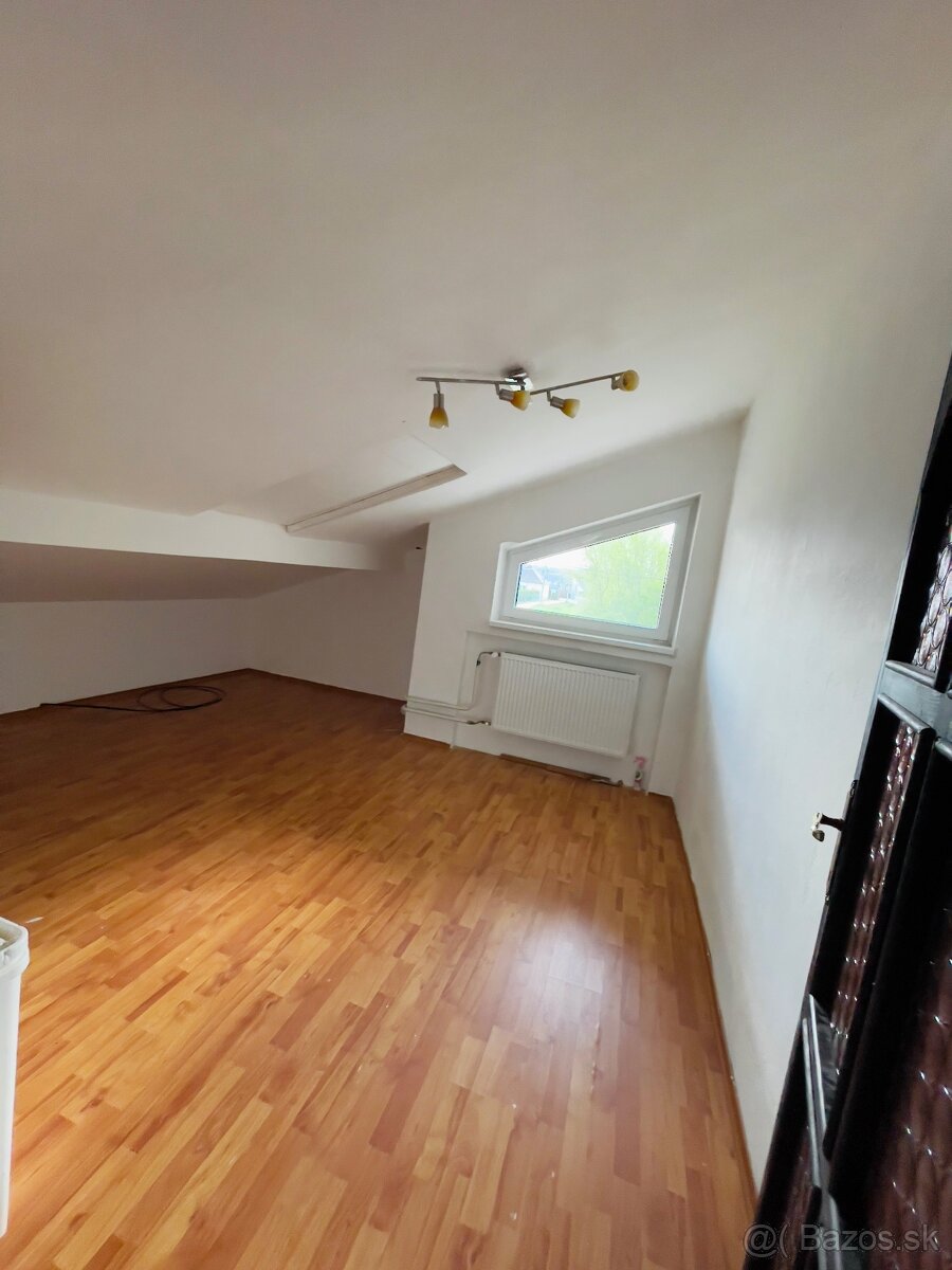 Dom v Branči pri Nitre - 11