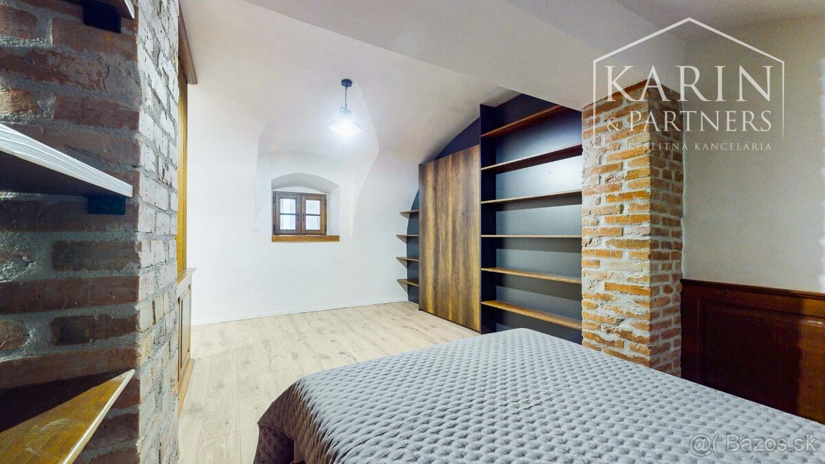 Exkluzívny nový apartmán v priamom centre Banskej Štiavnice - 11