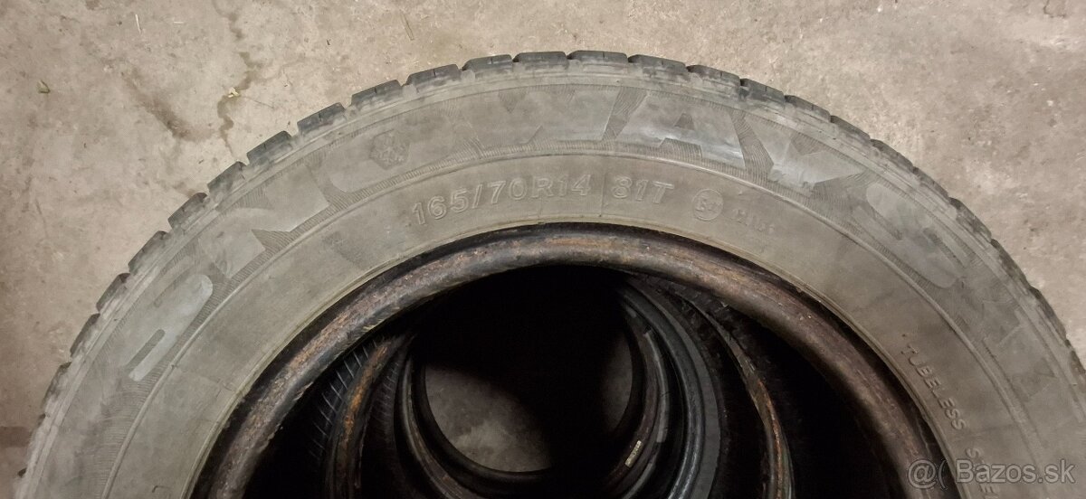 Kleber Krisalp + Lassa Snoways II 165/70 R14 - 11