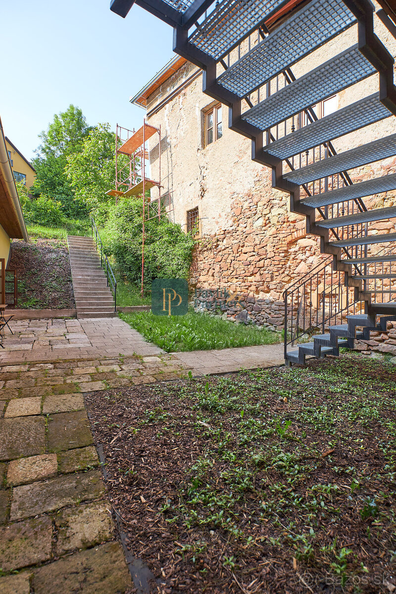 Predaj krásny 2 izbový apartmán, historické centrum - 11