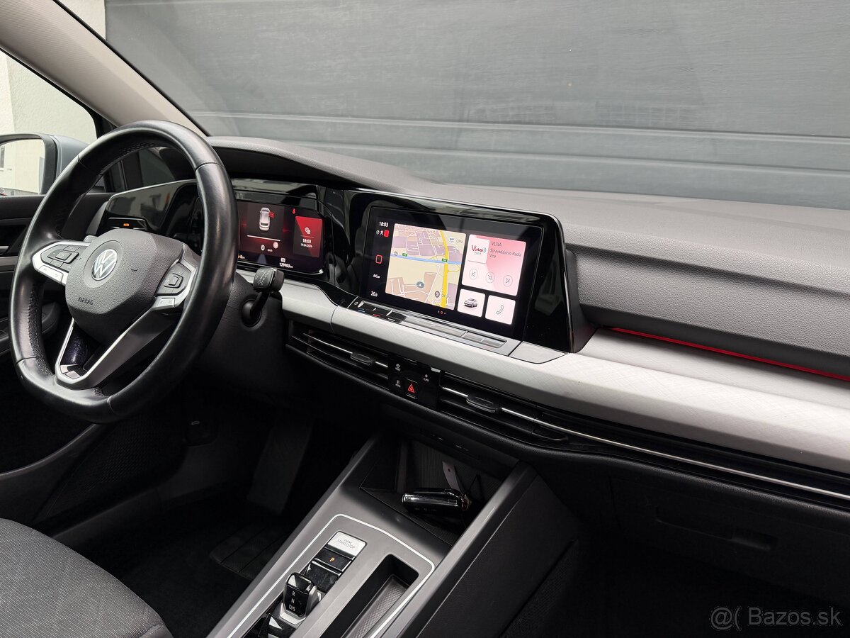 VW Golf VIII 1.0 eTSI 81kw DSG Hatchback - 11