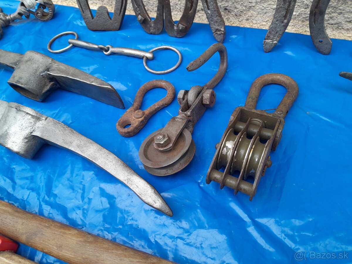 Mix historických vecí 4. - 11