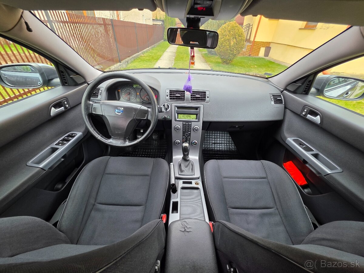 Volvo S40 2.0D Momentum,100kW - 11