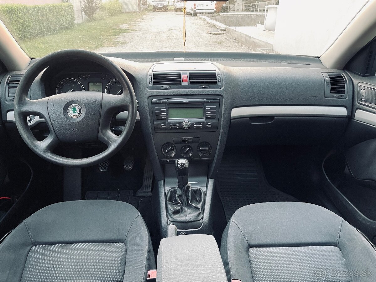 Škoda Octavia 2 1.9 TDI 77kw - 11