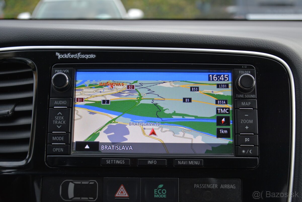 Mitsubishi Outlander 2.20 SR. voz, 7miestne - 11