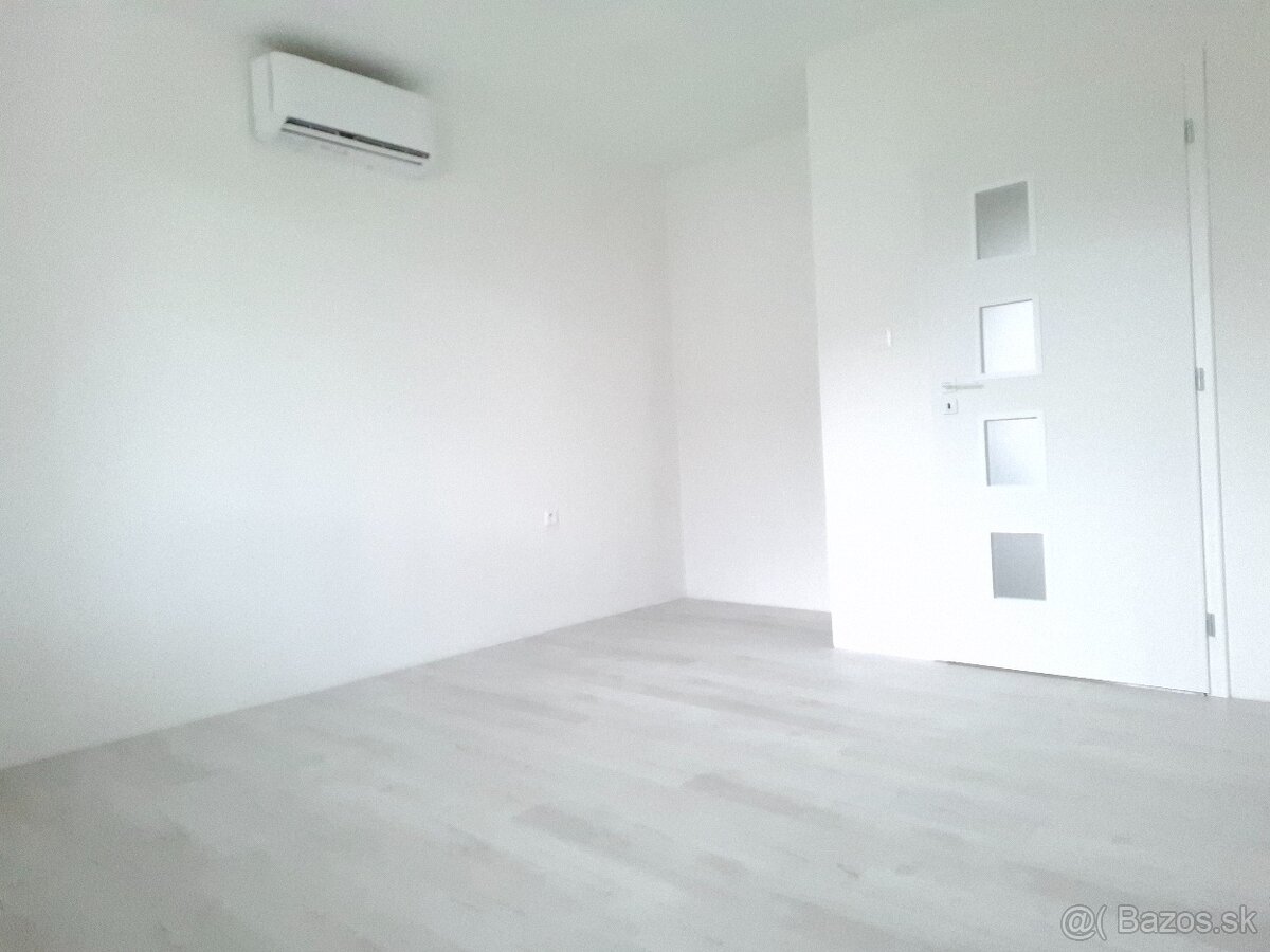 Rodinný dom - bungalov - 11