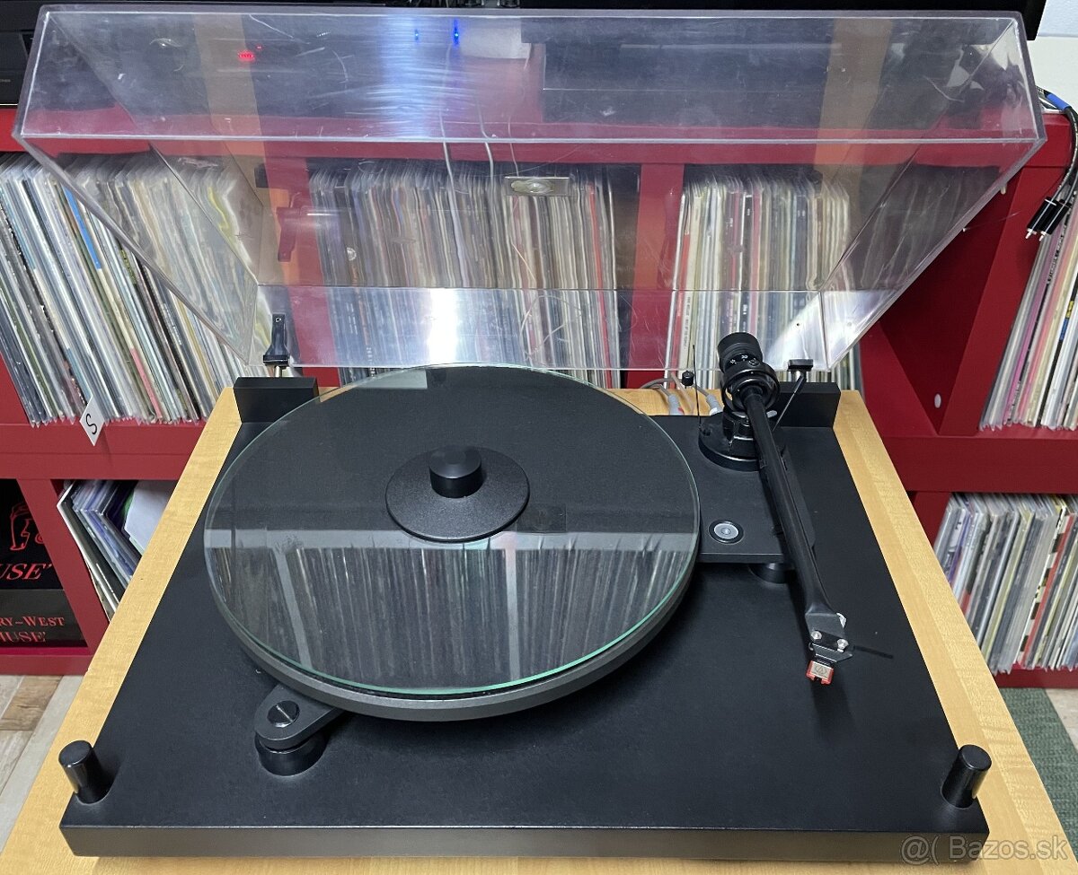 GRAMOFÓN PRO-JECT 6.1 - 11
