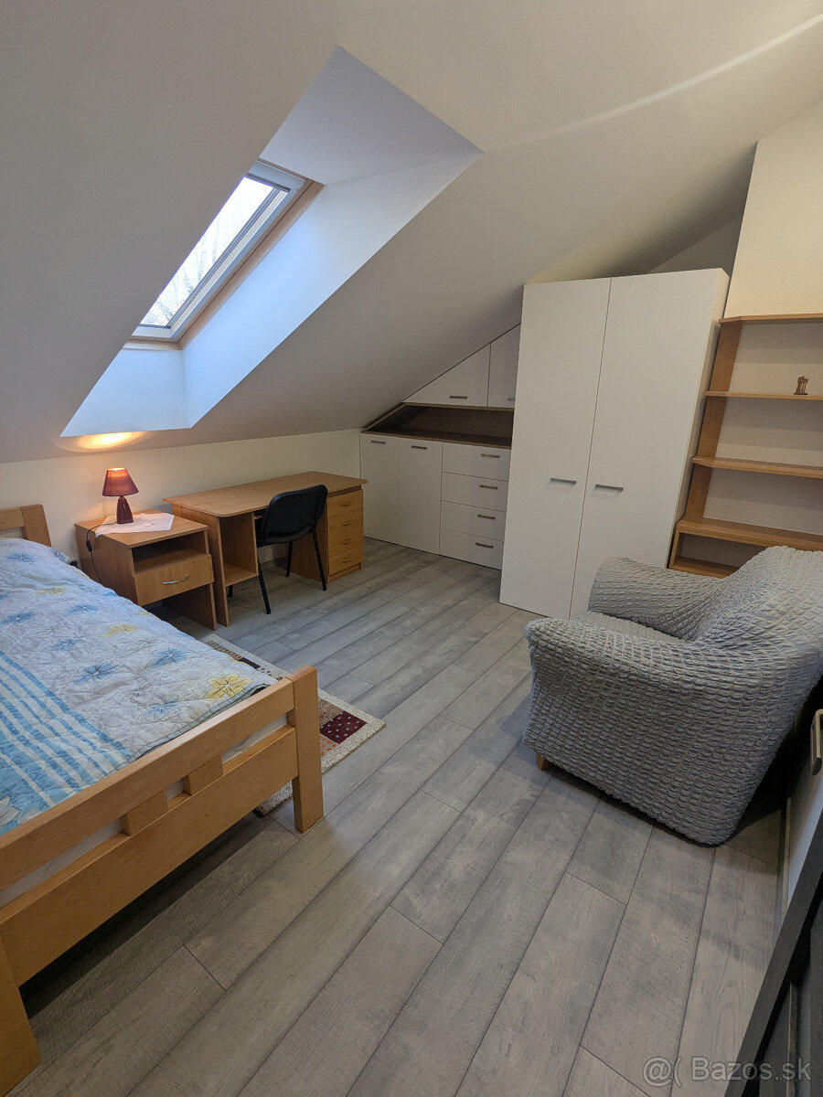 Štýlový, novorekonštruovaný 2-izbový blízko Centra - 11